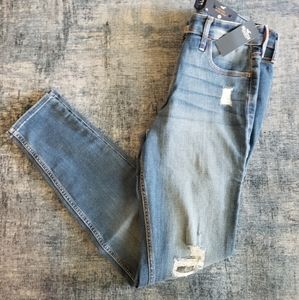 NWT! Hollister Mid Rise Super Skinny Distressed Jeans Size W29 L30 9L